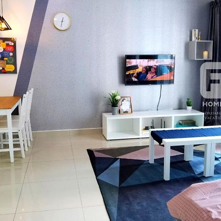 Netflix Wifi Trefoil Homestay Setia Alam Sacc Homestay Fe Shah Alam Exterior foto
